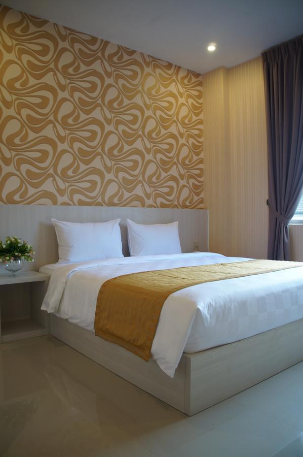 Lj Hotel Medan Bagian luar foto