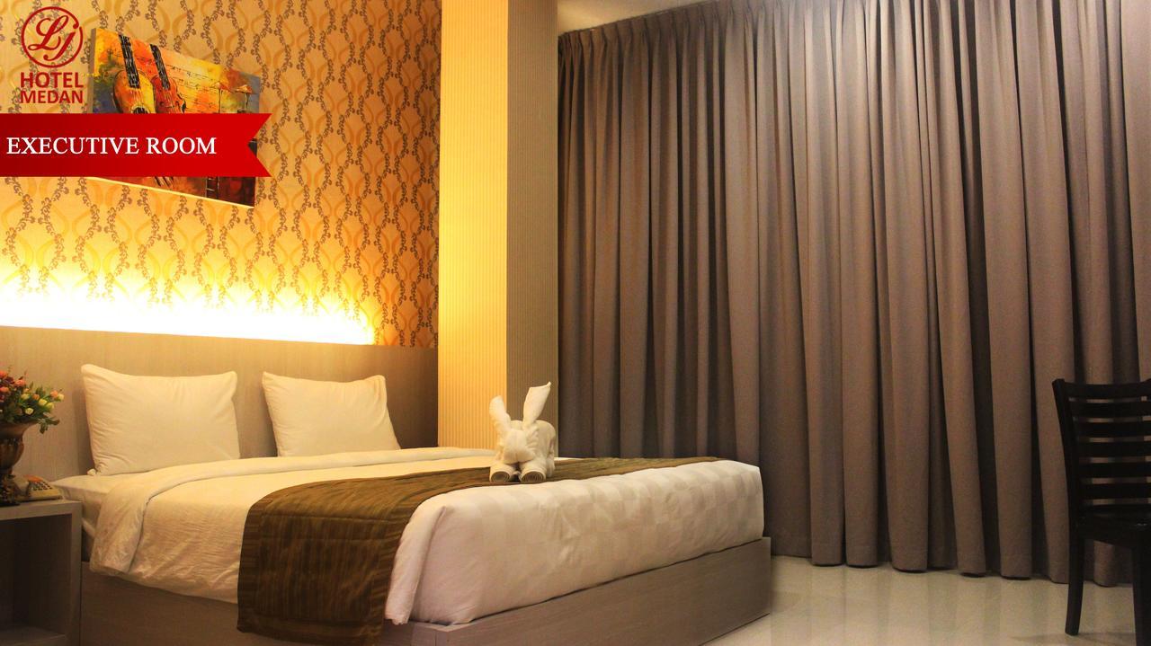 Lj Hotel Medan Bagian luar foto
